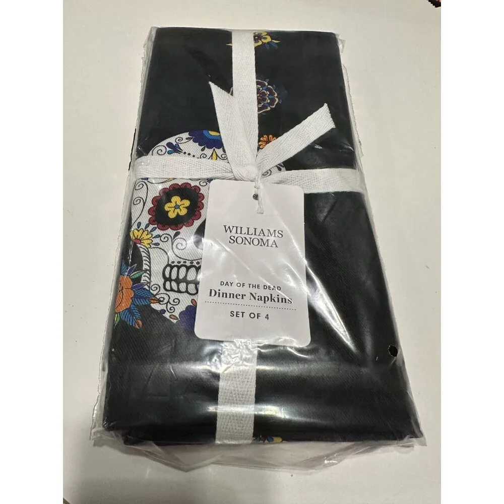 NWT 4 Williams Sonoma Black Dinner Napkins Day of the Dead Skull Cinco De Mayo